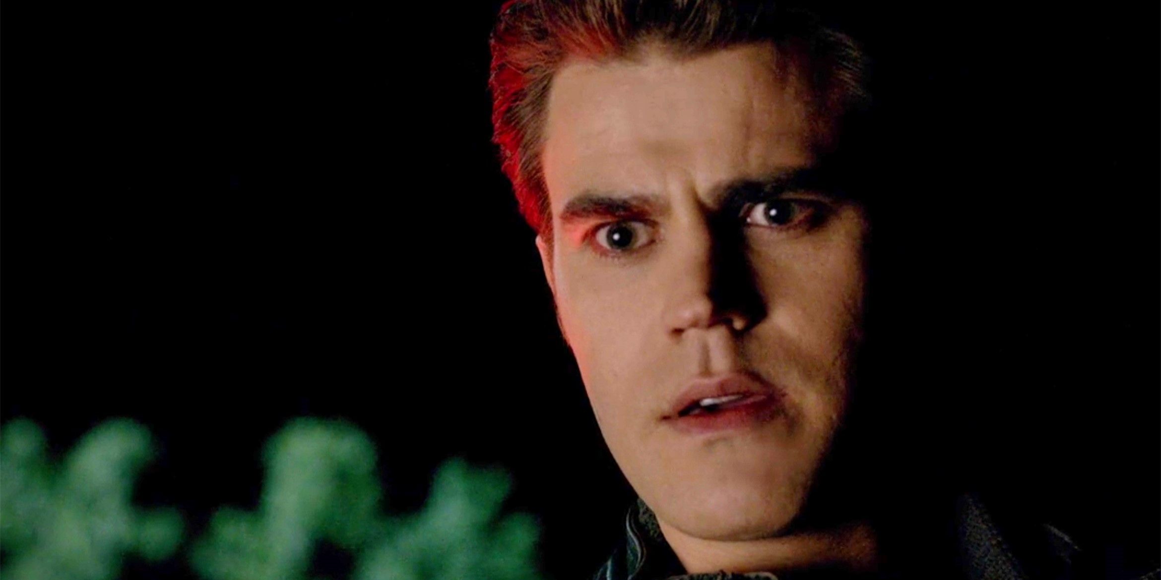 Stefan parece chocado em Vampire Diaries