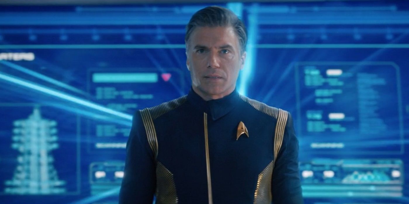 Star Trek: Strange New Worlds Star Addresses Possible Retcon of Captain Pike's Fate