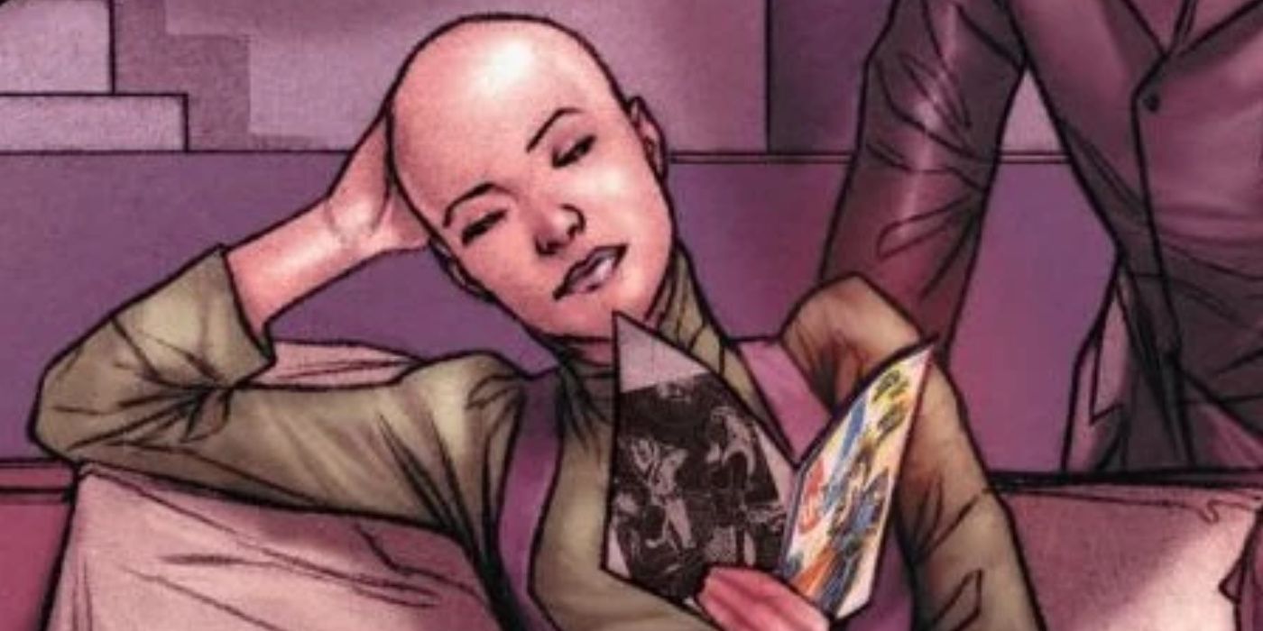 Alexis Luthor reading the haunted Ultra Comics #1 from The Multiversity