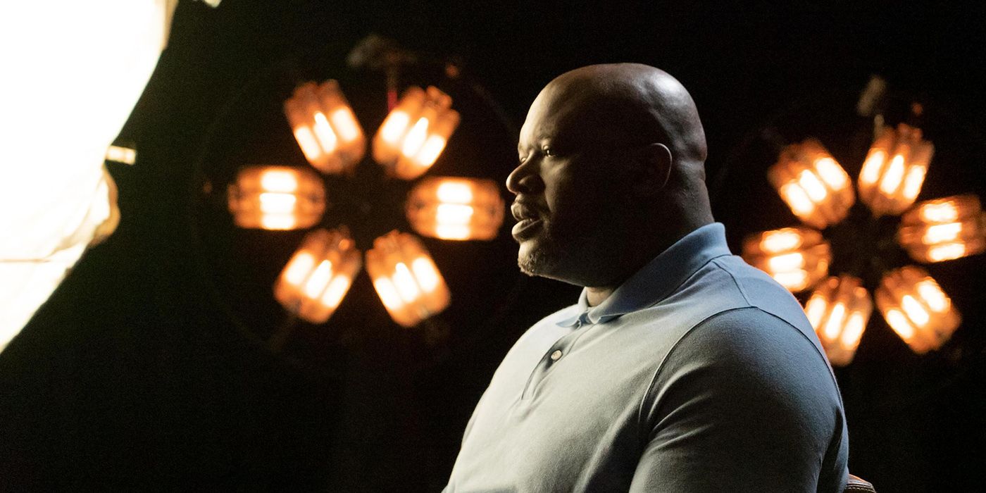 A profile of Shaquille O'Neal sitting down to talk for Legacy: The True Story of the L.A. Lakers.