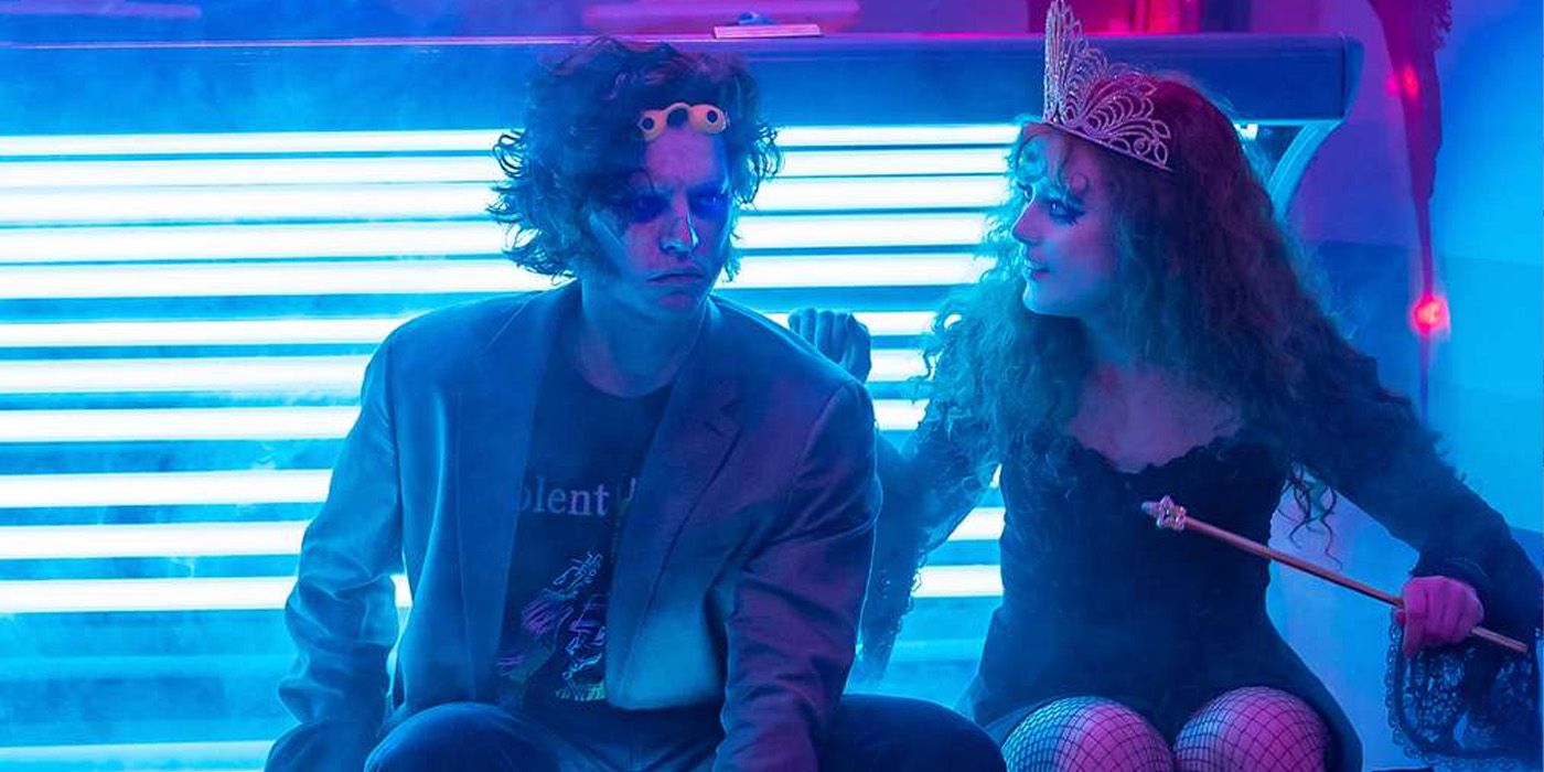 Kathryn Newton reanimates Cole Sprouse in a repurposed tanning bed in Lisa Frankenstein