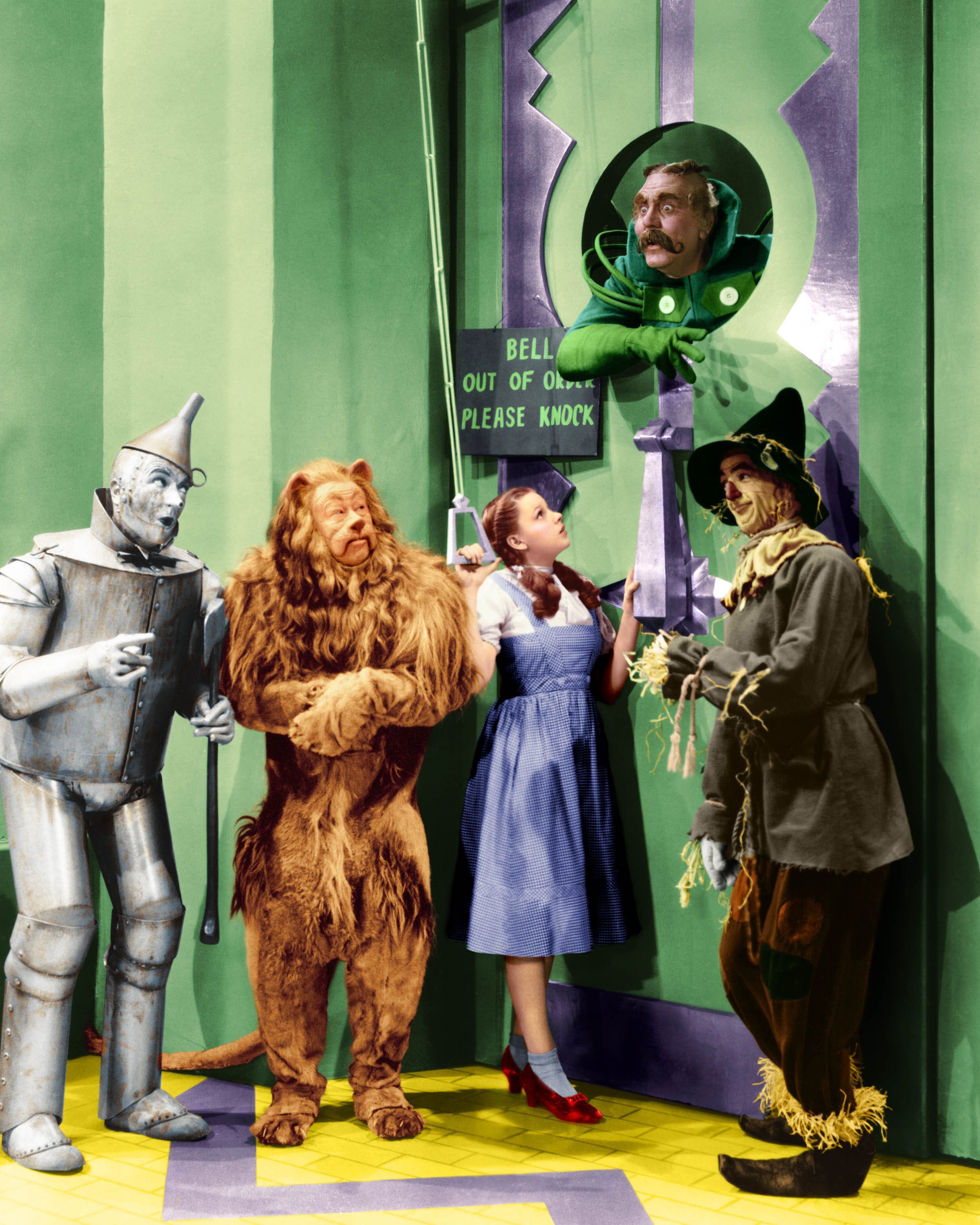 Judy Garland, Frank Morgan, Ray Bolger in The Wizard of Oz
