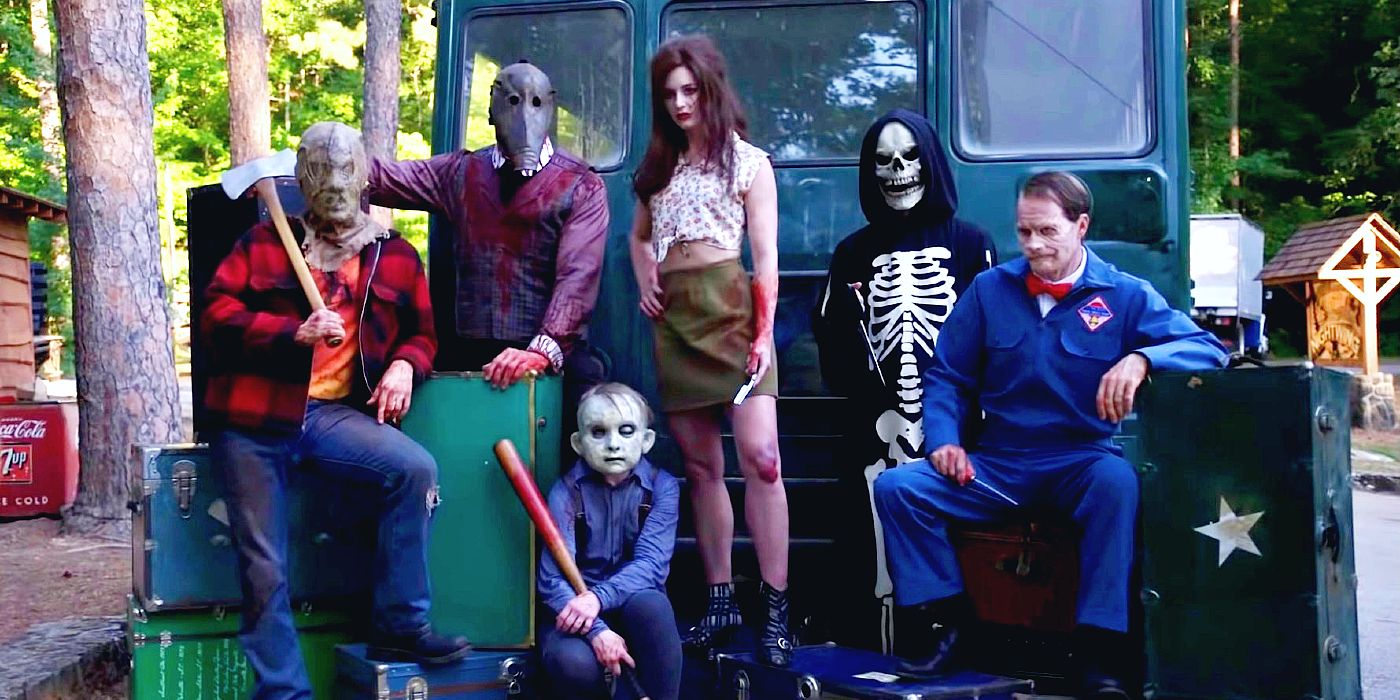 The Fear Street trilogy's terrifying killers pose for a group photo. 
