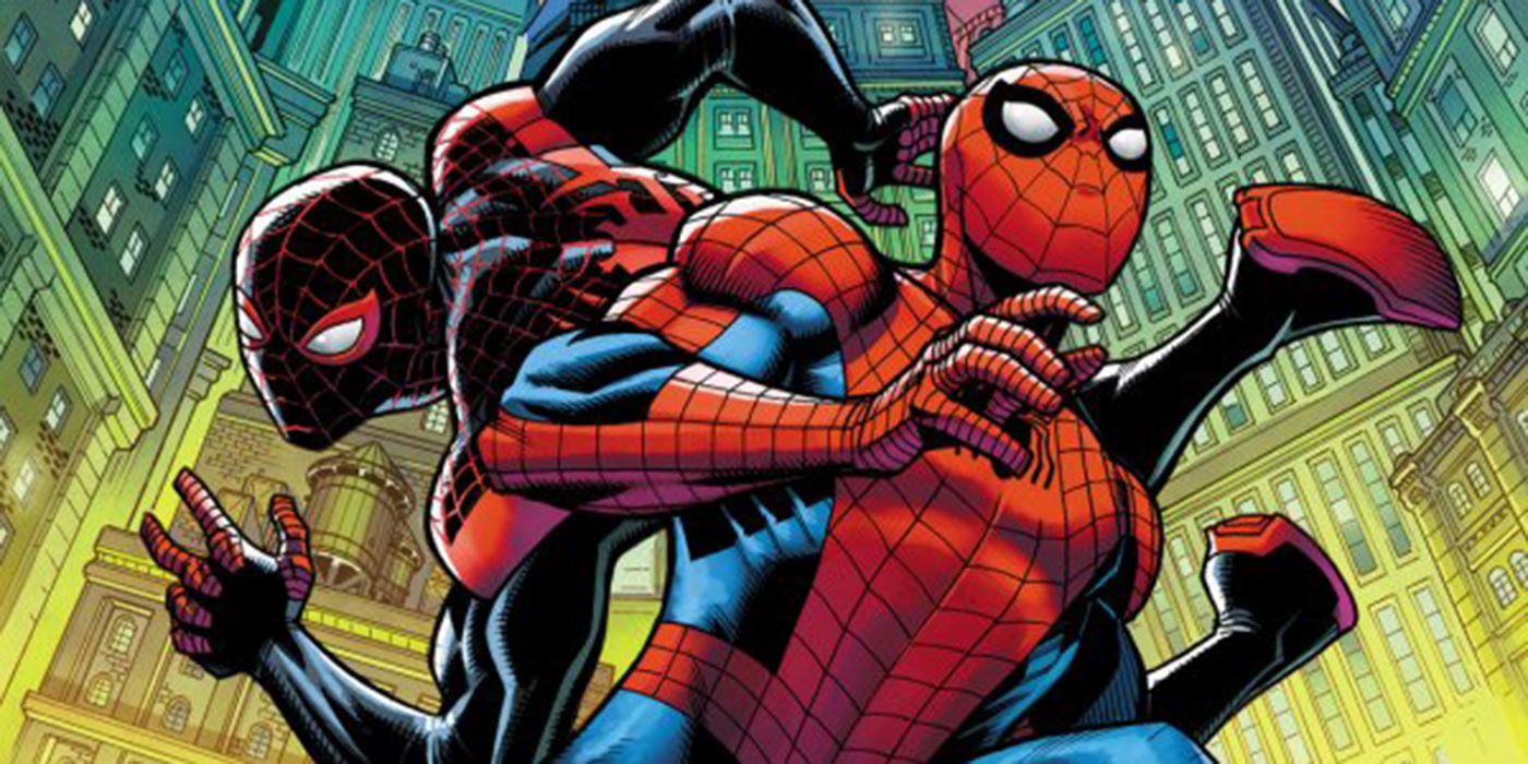 Peter Parker e Miles Morales na capa da variante Amazing Spider-Man Gang War: First Strike #1.