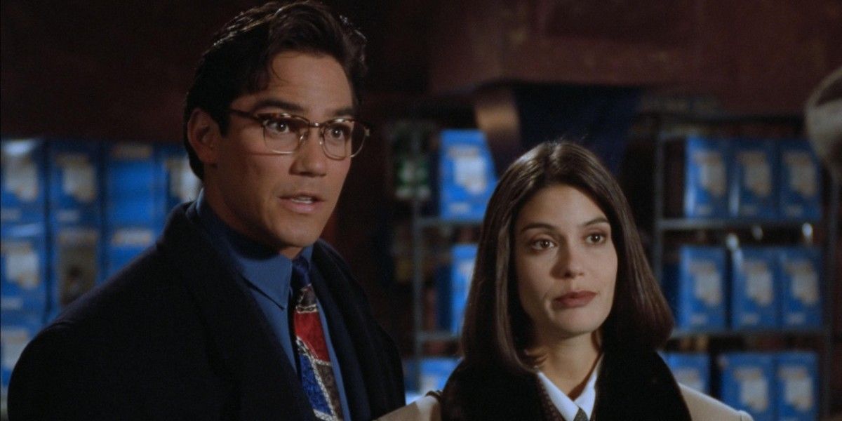 Terri Hatcher Is Still 'Proud' of Risqu Lois & Clark: The New Adventures of Superman Photo