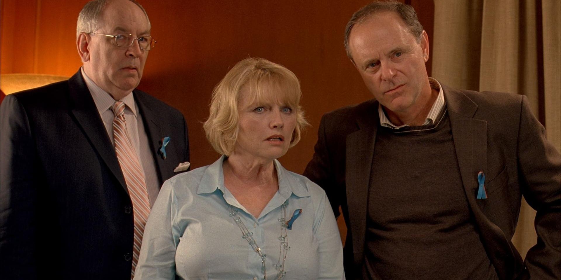 Tess Harper like Diane Pinkman with her husband and her lawyer looking at Jesse in Breaking Bad 