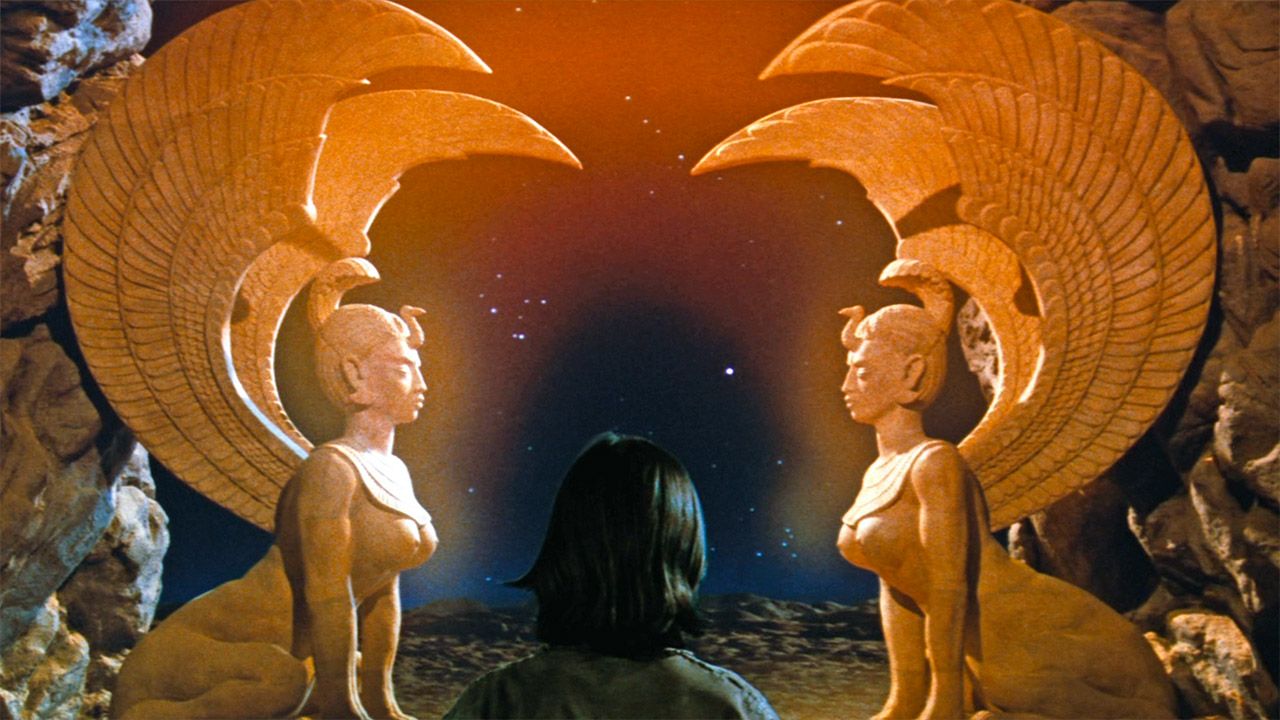 RETRO REVIEW: The NeverEnding Story Isn't So Fantastic Anymore