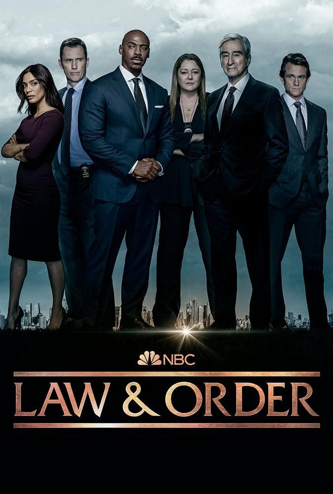Elenco de Law And Order posando em pôster de programa de TV