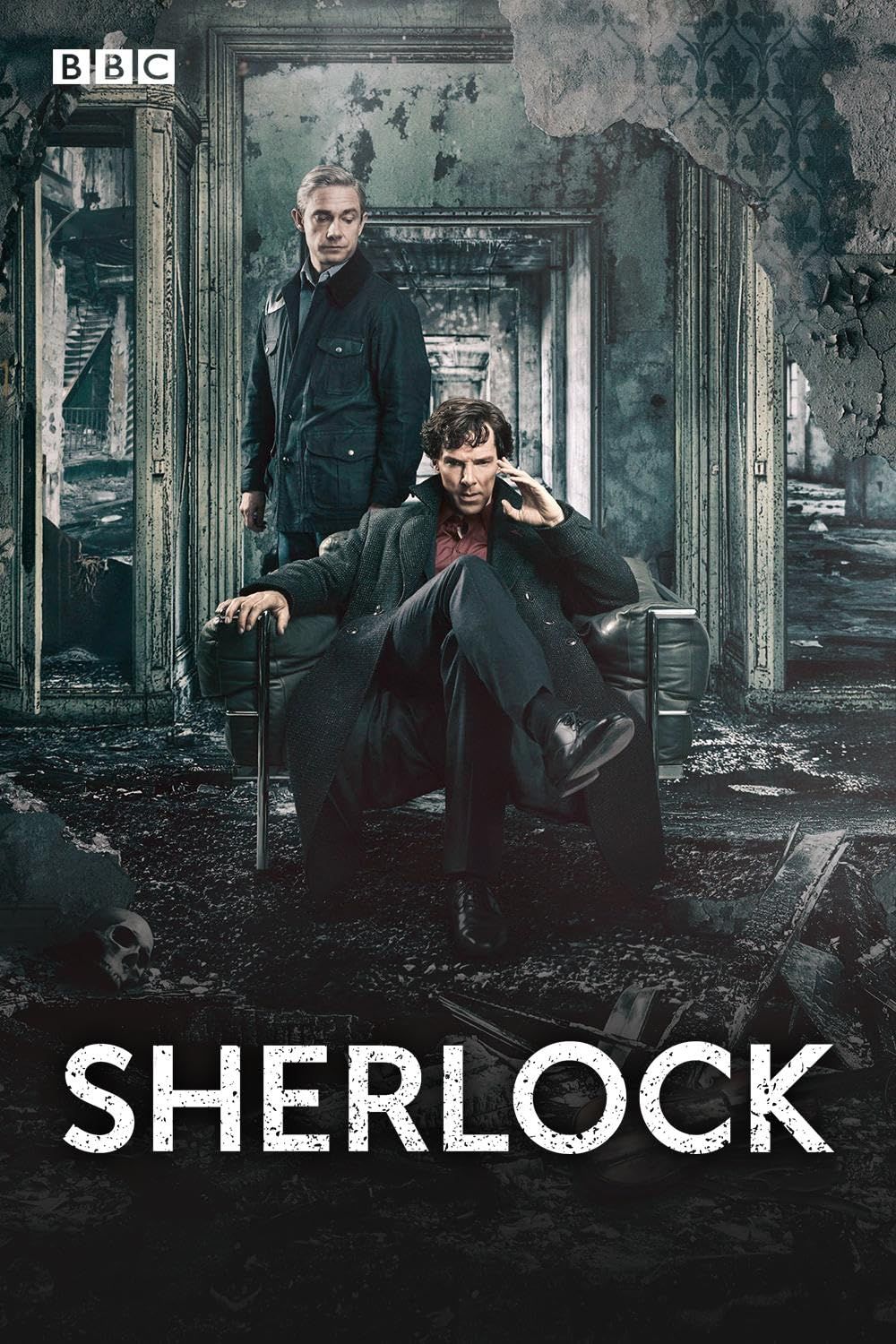 Martin Freeman and Benedict Cumberbatch in Sherlock (2010)