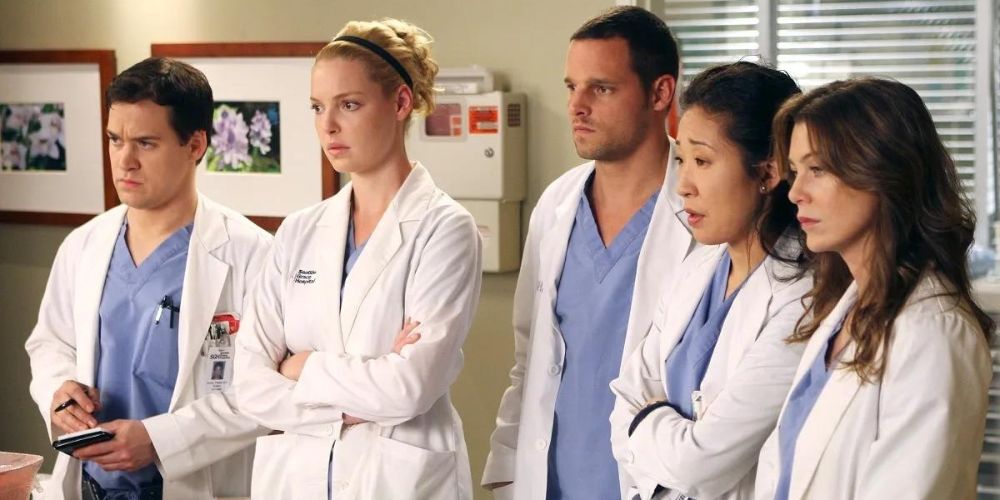 George O'Malley, Izzie Stevens, Alex Karev, Cristina Yang, and Meredith Grey on Grey's Anatomy