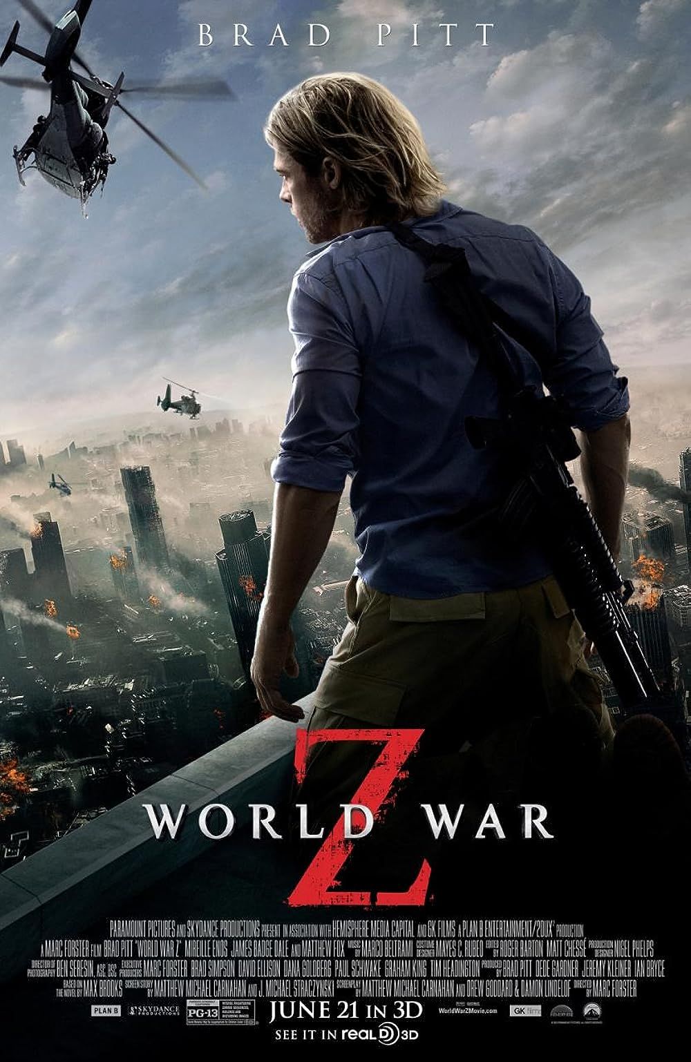 Brad Pitt as Gerry Lane on the poster of World War Z, staring at the chaos of the city from a roof