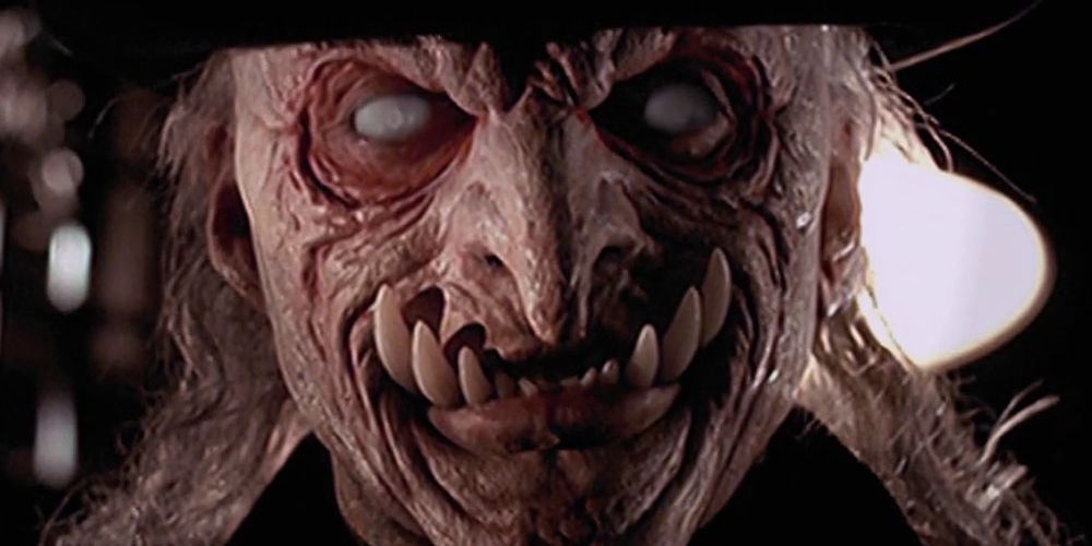 Der Kindestod makes an intimidating grin in Buffy the Vampire Slayer.