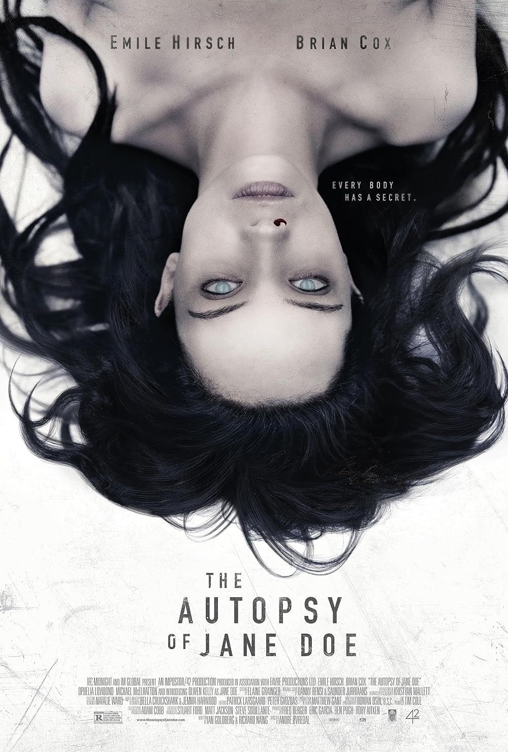 Olwen Catherine Kelly as a corpse on the poster of The Autopsy of Jane Doe
