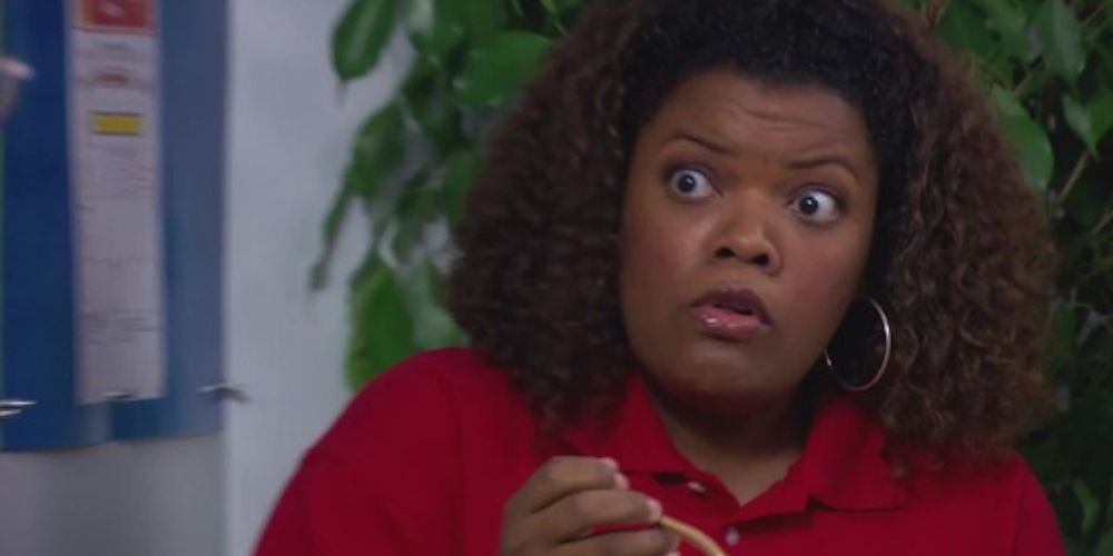 Yvette Nicole Brown's Paris is shocked over Dwight in The Office.