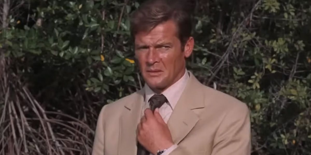 James Bond Live and Let Die starring Roger Moore crocodile scene