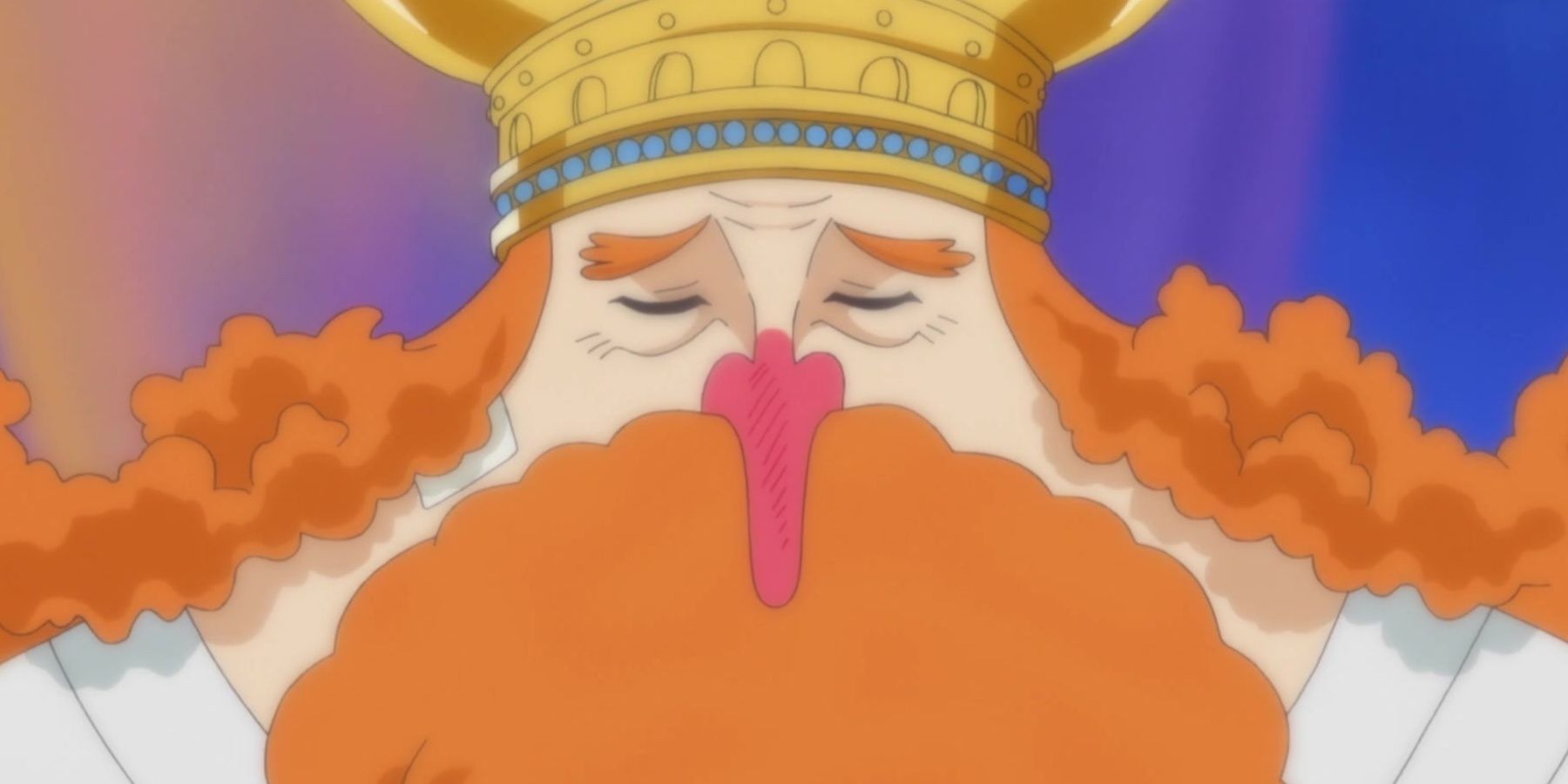 Rei Netuno com os olhos fechados em One Piece.