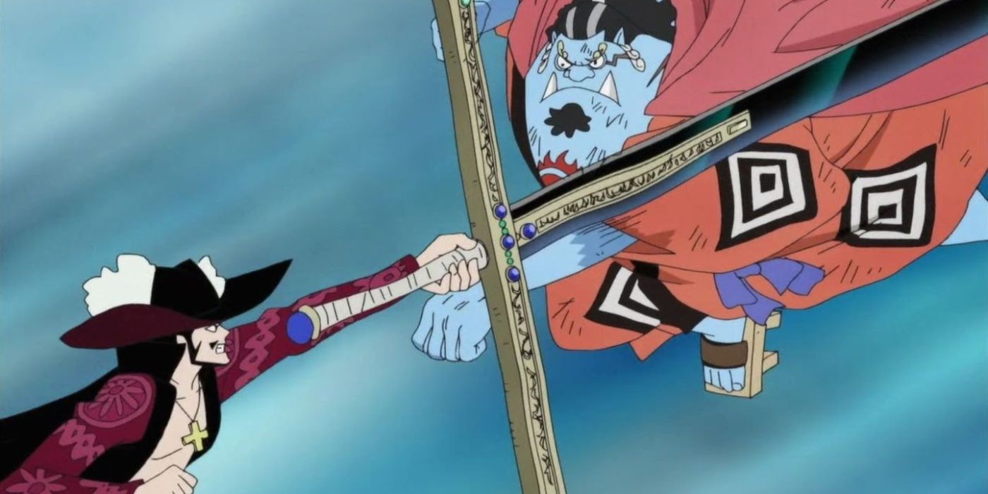 Jinbe having an exchange with Dracule Mihawk at Marineford in One Piece