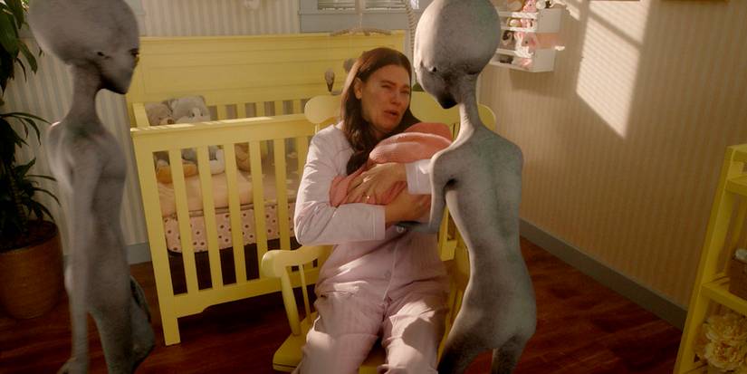 Kate, played by Meredith Garretson, has her baby Bella taken by one of the Greys in Resident Alien