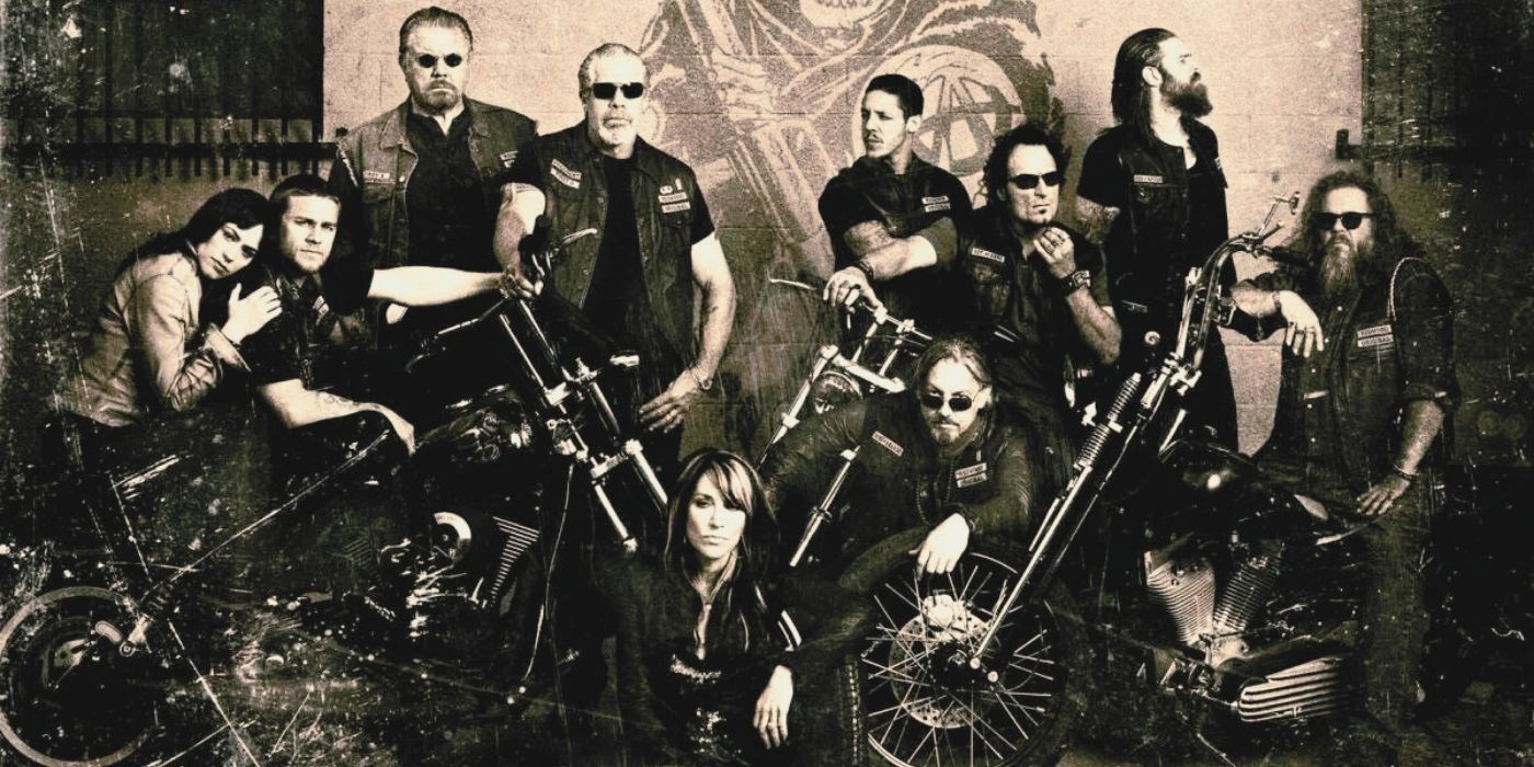 Members of SAMCRO in promo image for Sons of Anarchy.