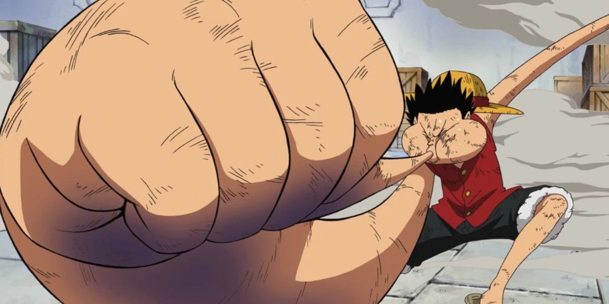 Luffy blows air into his hand to trigger Gear Third