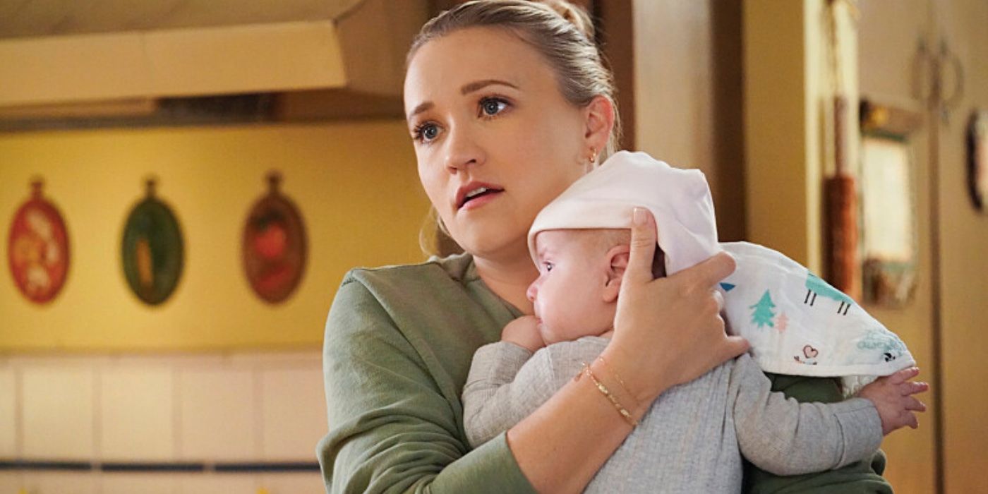 Mandy McAllister holding CeCe Cooper on Young Sheldon
