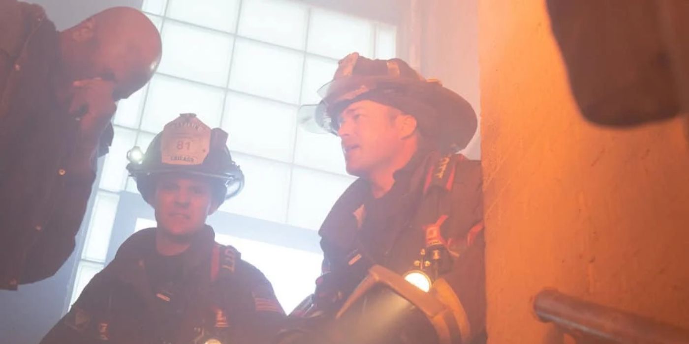 Casey (Jesse Spencer) and Severide (Taylor Kinney) in a blaze in Chicago Fire episode "I'm Not Leaving You"