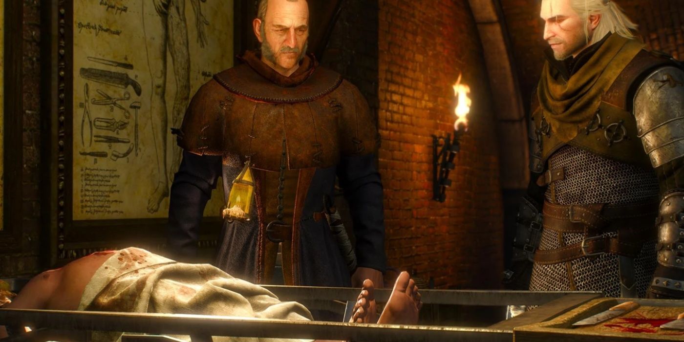 Geralt de Rivia e o legista examinando o cadáver de uma vítima em The Witcher 3.