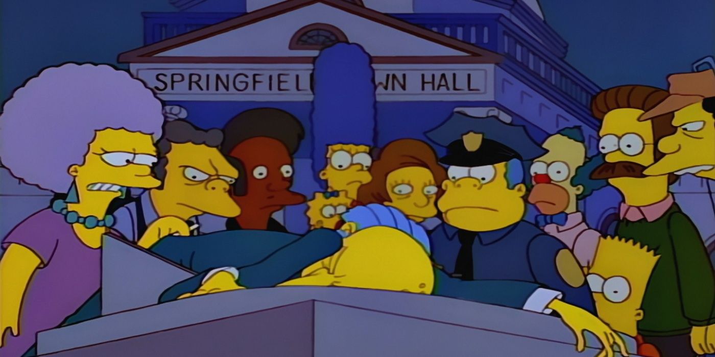 Moradores de Springfield examinam o corpo de Burn em Who Shot Mr. Burns, Parte Um