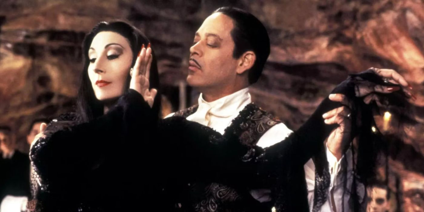 Los miembros del elenco de la familia Addams se reúnen 33 años después de la primera película