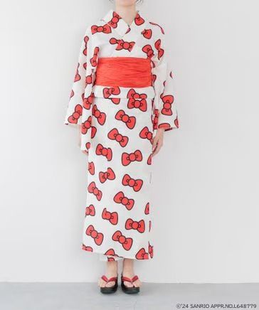 Hello Kitty от Sanrio представляет новое летнее кимоно к 50-летнему юбилею