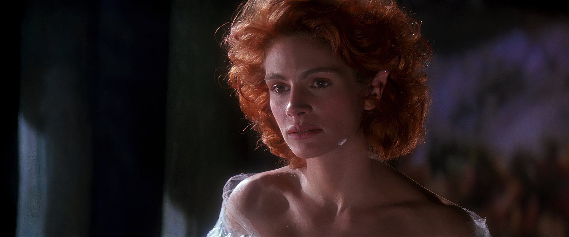 Julia Roberts is Tinker Bell in Hook