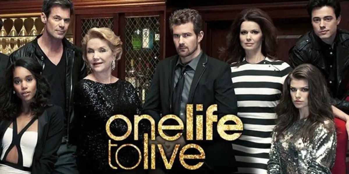 Membros do elenco de One Life to Live posam juntos