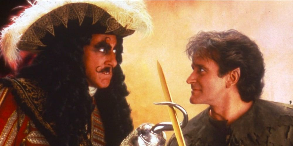 Robin Williams' Peter Pan faces off against Captain Hook