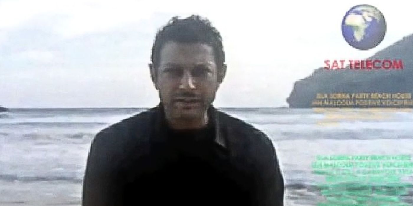 Ian Malcolm (Jeff Goldblum) congratulates players in the secret ending of The Lost World: Jurassic Park game.
