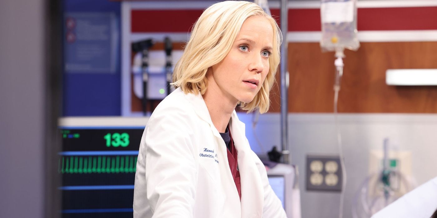 Jessy Schram as Hannah Asher stands next to a patient on Chicago Med