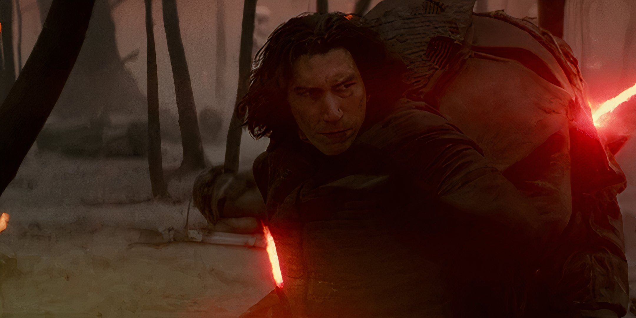 Kylo Ren forçando seu sabre de luz vermelho na barriga de um cultista Sith em The Rise of Skywalker