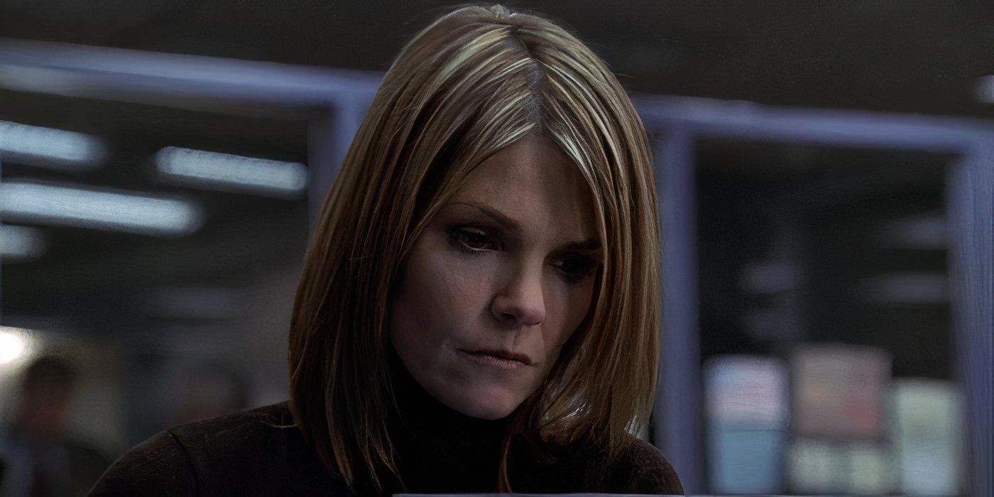 Kathryn Erbe as Alex Eames in Law and Order:Criminal Intent episode "Probability"