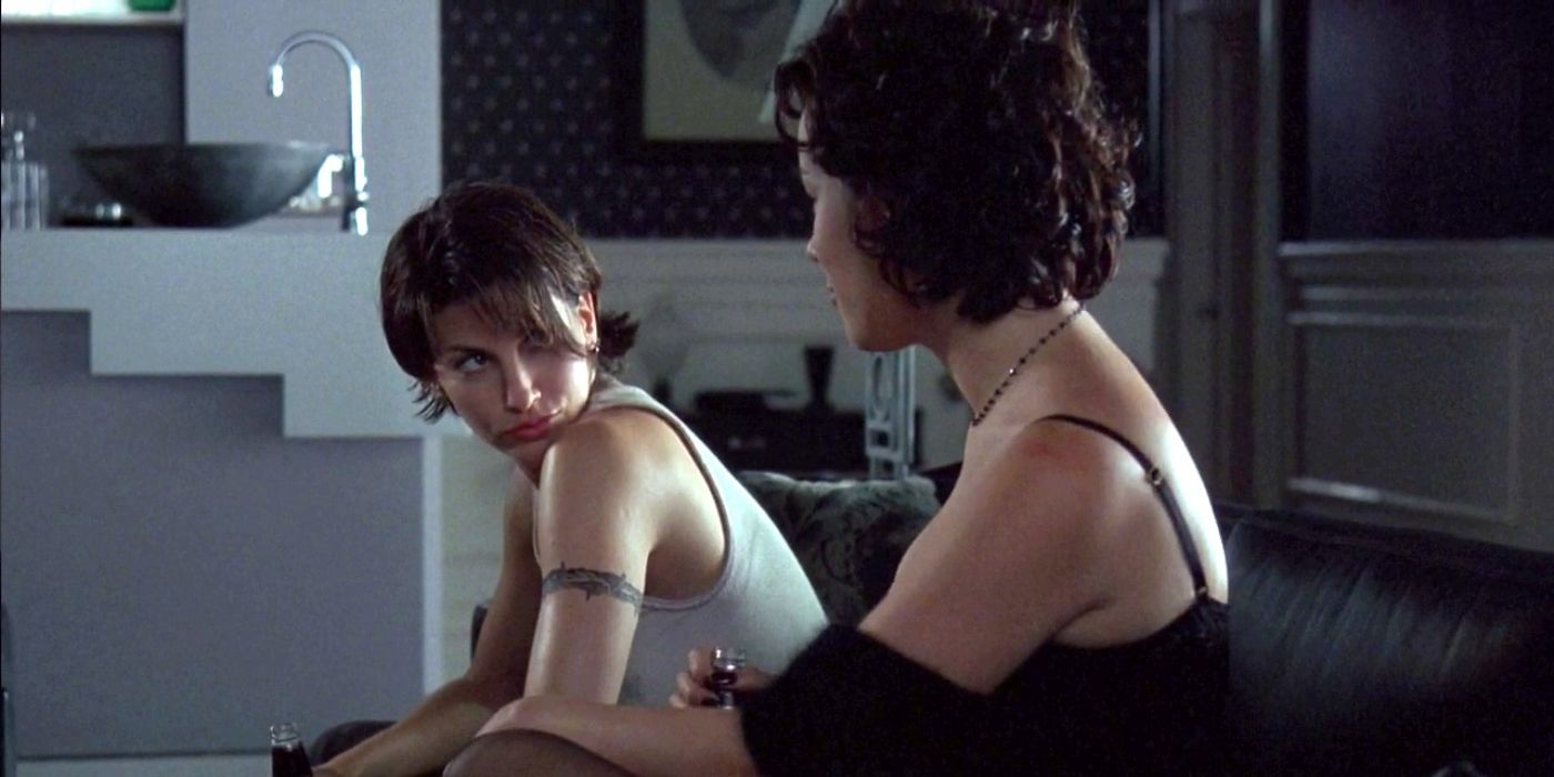 The Directors of The Matrix Made a Queer Masterpiece With Their First Film