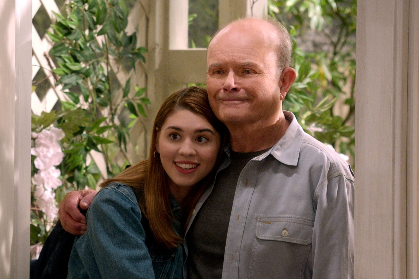 'Best TV Grandpa': Kurtwood Smith Honored by That '90s Show Co-Stars After Netflix Cancelation