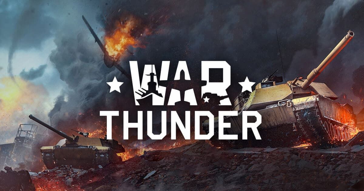 O logotipo do War Thunder com tanques ao fundo.