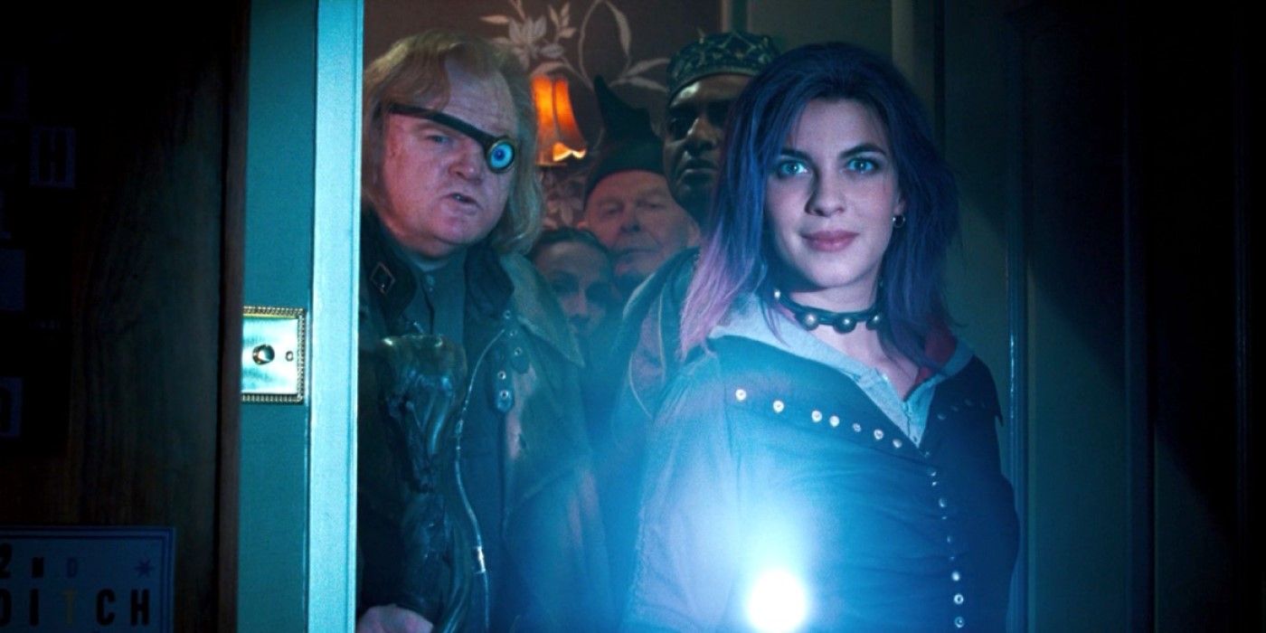 Nymphadora Tonks and Mad-Eye Moody in a bedroom doorway in Harry Potter and the Order of the Phoenix