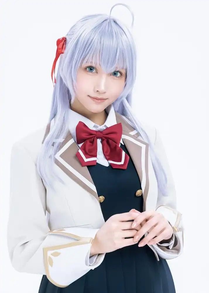 Stunning 'Alya Sometimes Hides Her Feelings in Russian' Cosplay Models the Anime's Best Girls