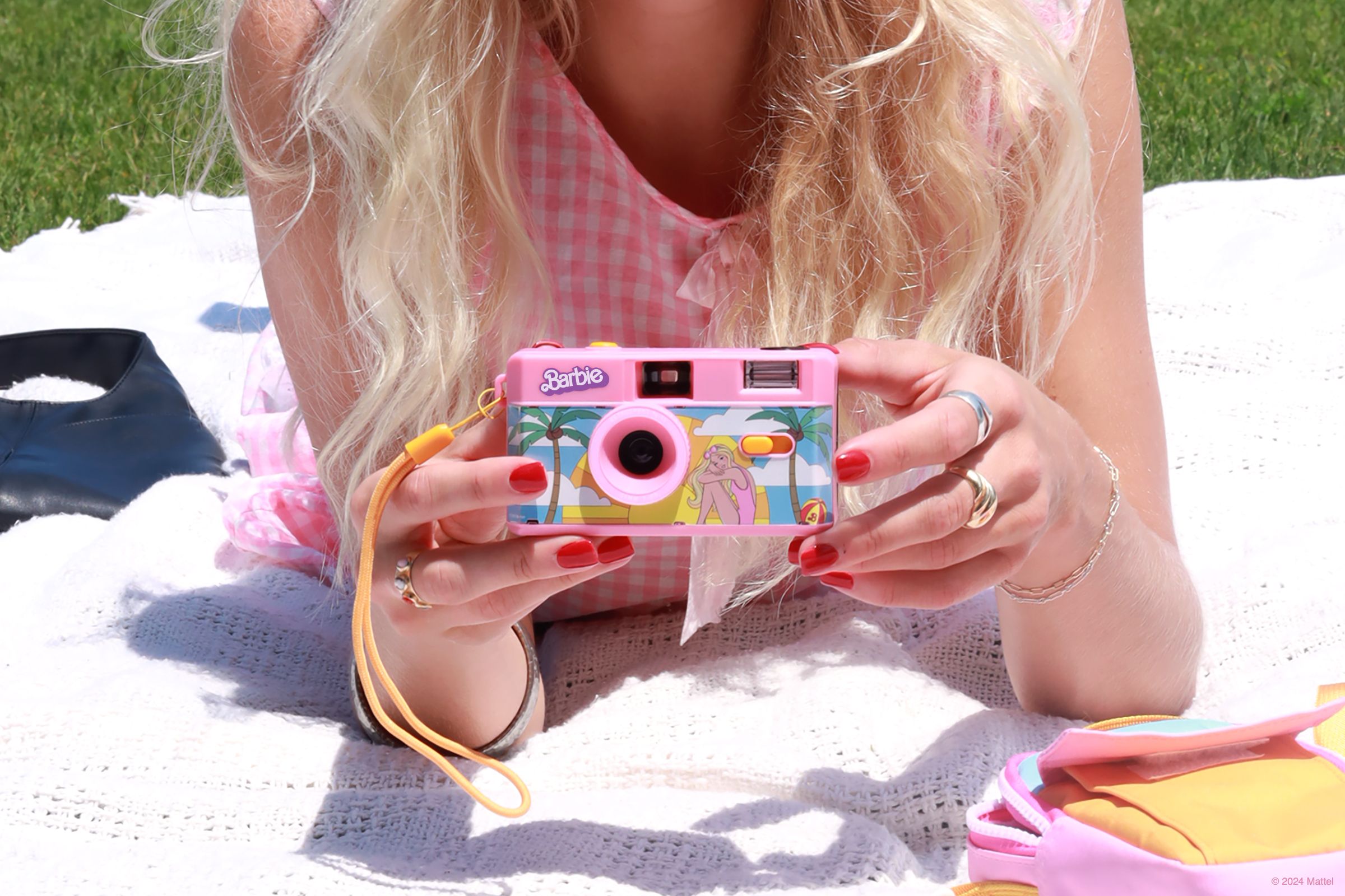 Barbie Point and Shoot 35mm Film Camera - photodom. Shop