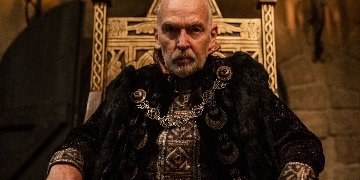 Bosco Hogan como Aethelred 'el desprevenido' en Vikings: Valhalla