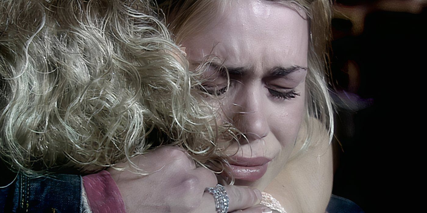 Rose hugging her mother and crying