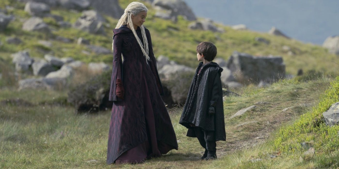 Rhaena (Phoebe Campbell) walking with Joffrey Velaryon (Oscar Eskinazi) on House of the Dragon