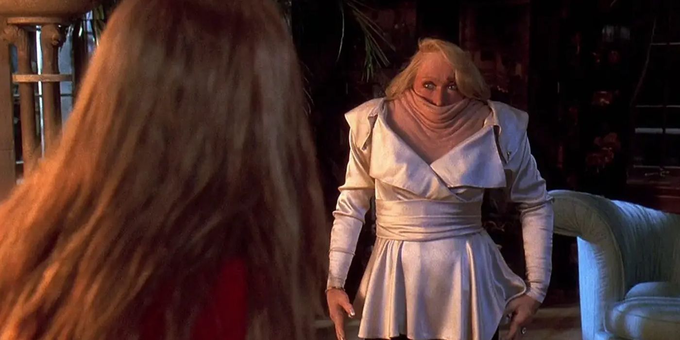 Death Becomes Her Is Drop Dead Campy Comedy