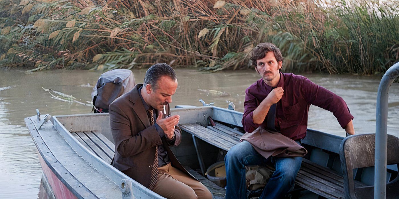 Pedro Suárez (Raúl Arévalo) e Juan Robles (Javier Gutiérrez) em um barco