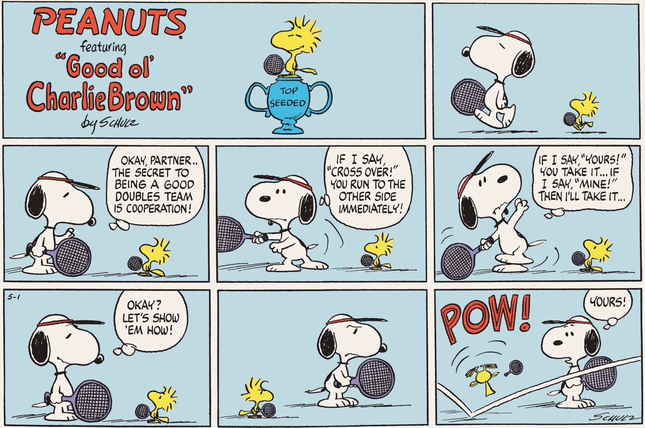 Snoopy and Woodstock play tennis