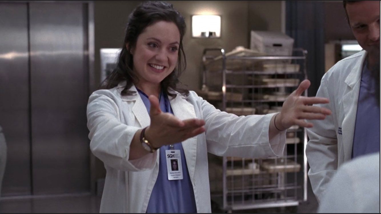 A Surprising Greys Anatomy Character Set to Return 17 Years Later